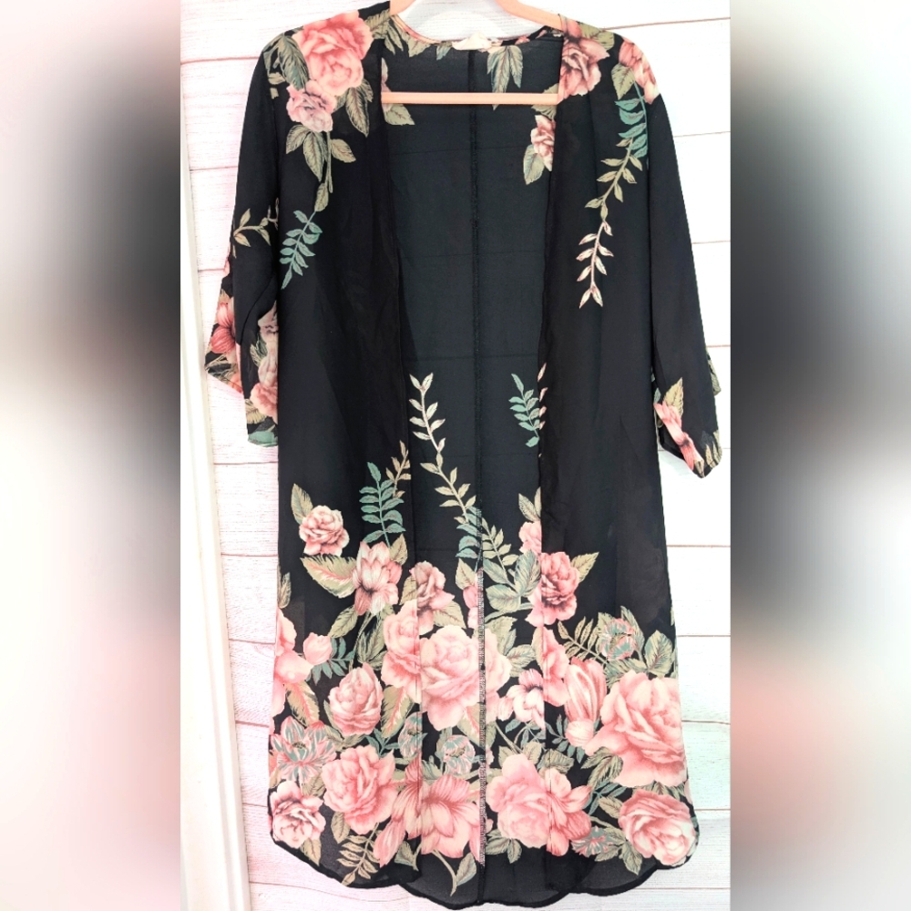 Euc Sirnna Sky Xs Floral Print Cover Up - Picture 1 of 7